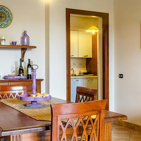 Διαμέρισμα Sara's House *